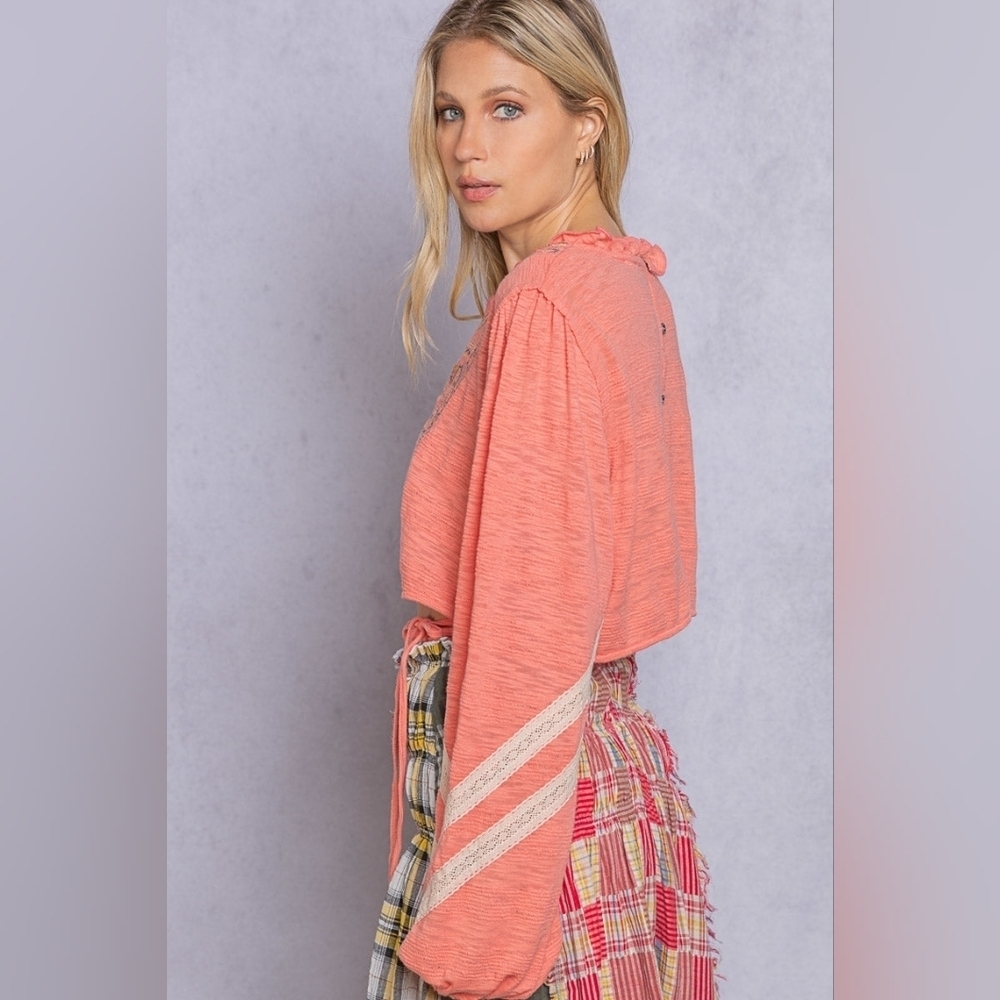 ⭐ $15 start POL embroidered boho oversized lace crochet crop tie waist poets top - Picture 8 of 8